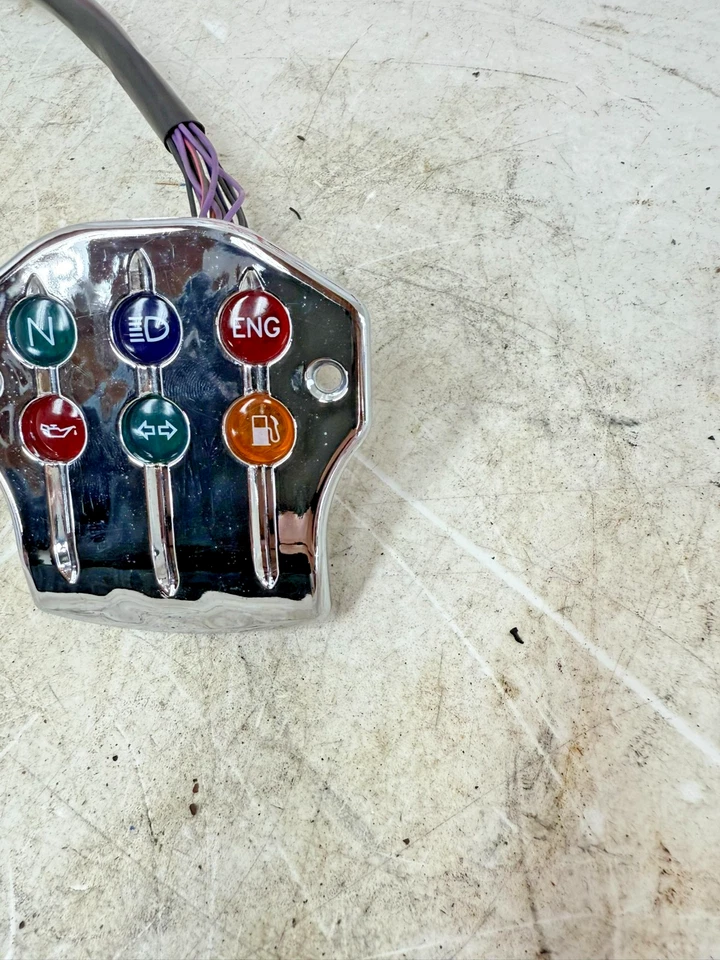 Luz indicadora de tablero velocímetro Victory Kingpin 2007 cromada Foto 2 de 4