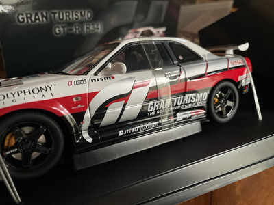 AUTOart 1/18 Nissan Skyline R34 Gran Turismo PS2 Playstation 2 PS
