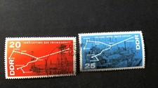 DDR Michel n. 1227 + 1228; petrolchimico timbrato tondo del 1966