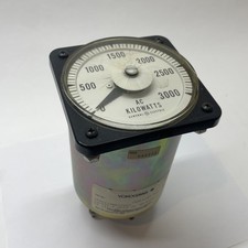 GE Yokogawa 103221ARET7DKC 0-3000 AC Kilowatts Meter 5A 120VAC