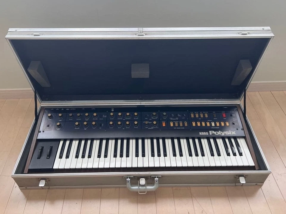 "Needs Repair"Korg Polysix PS-6 Synthesizer 61-Key Japan Vintage w/Hard case - Image 3 of 4