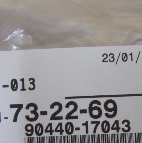 TOYOTA HIACE REGIUSACE KZH100G KZH106W TUBE SPARE WHEEL CARRIER