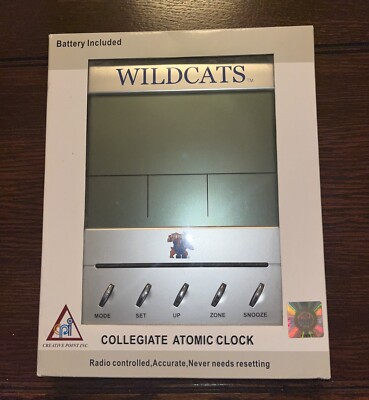 Kentucky Wildcats Atomic Wall / Desk / Table Clock NEW IN BOX 10 1/2'' X 8 1/4''