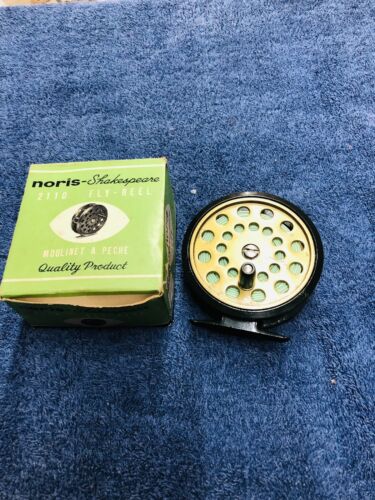 Vintage Noris Shakespeare No. 2110 Fly Reel , with Box. - Picture 1 of 8