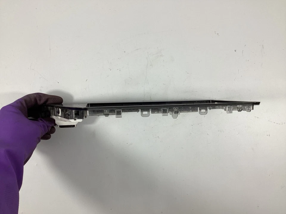 TOYOTA CAMRY C-HR 2020-2022 SALPICADERO PANTALLA EMBELLECEDOR CUBIERTA 55405F4010 OEM. Foto 3 de 4