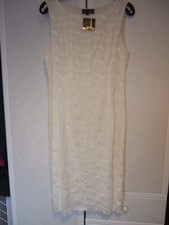Charlotte Gold Cream/Ivory Sleeveless Lined Dress