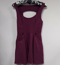 Kimchi Blue Womens Skater Dress W/ Pockets Racer Back Zippered Size Small Purple