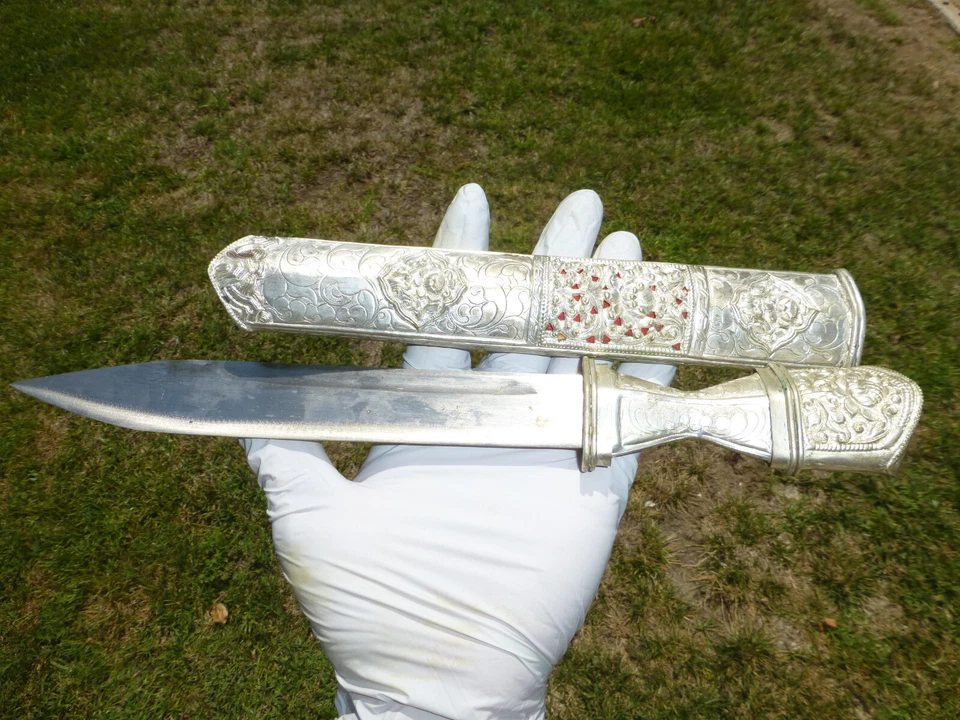 Antiguo cuchillo daga guerrero tibetano Khampa espada tibetana Ke Tri Foto 2 de 4