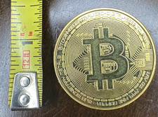 Gold Coin golf ball marker with magnetic hat clip