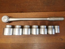 Vintage BLACKHAWK 8 Pc. 3/4" Socket Set 600 Series 1947 Ratchet 69967 LOCK-ON