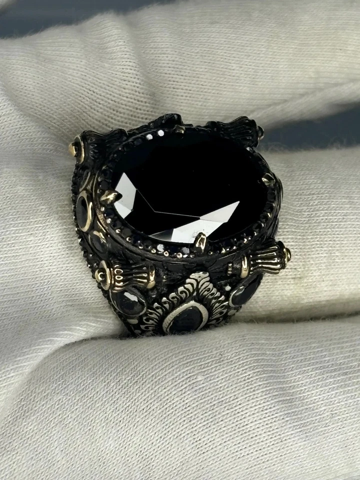 Handcrafted 925 Sterling Silver Onyx Stone Ring: Antique Gothic Men's Jewelry - Image 2 of 4
