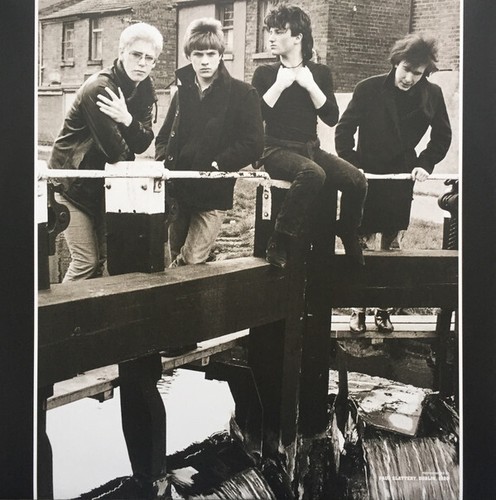 U2 18 Singles - 2 LP Vinyl Compilation Europe Press 2006 *BRAND NEW SEALED ITEM - Picture 3 of 13