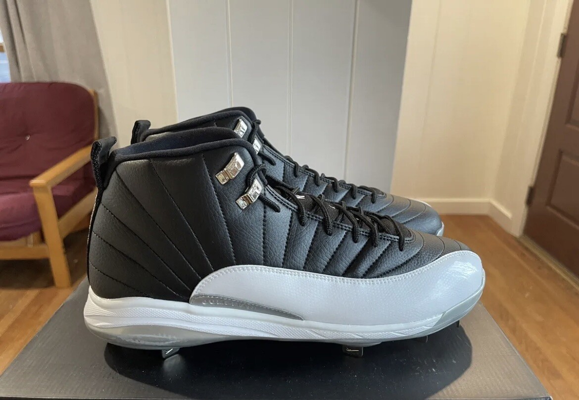 jordan cleats size 12
