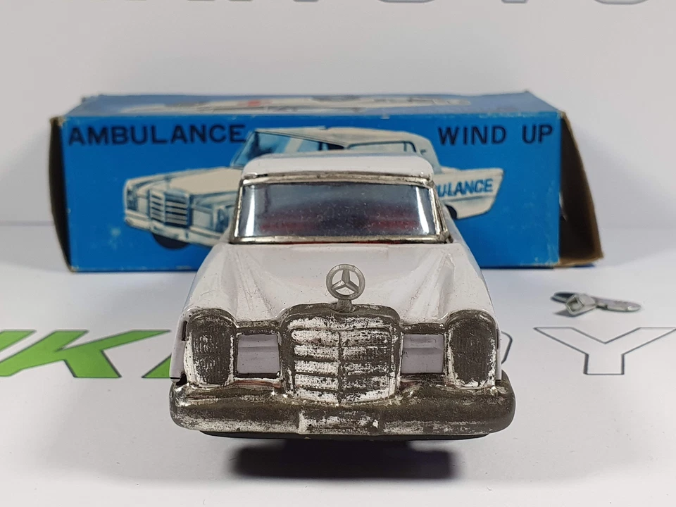 Mercedes Wind Up Ambulance Tin 1/28 With Box - Image 4 of 4