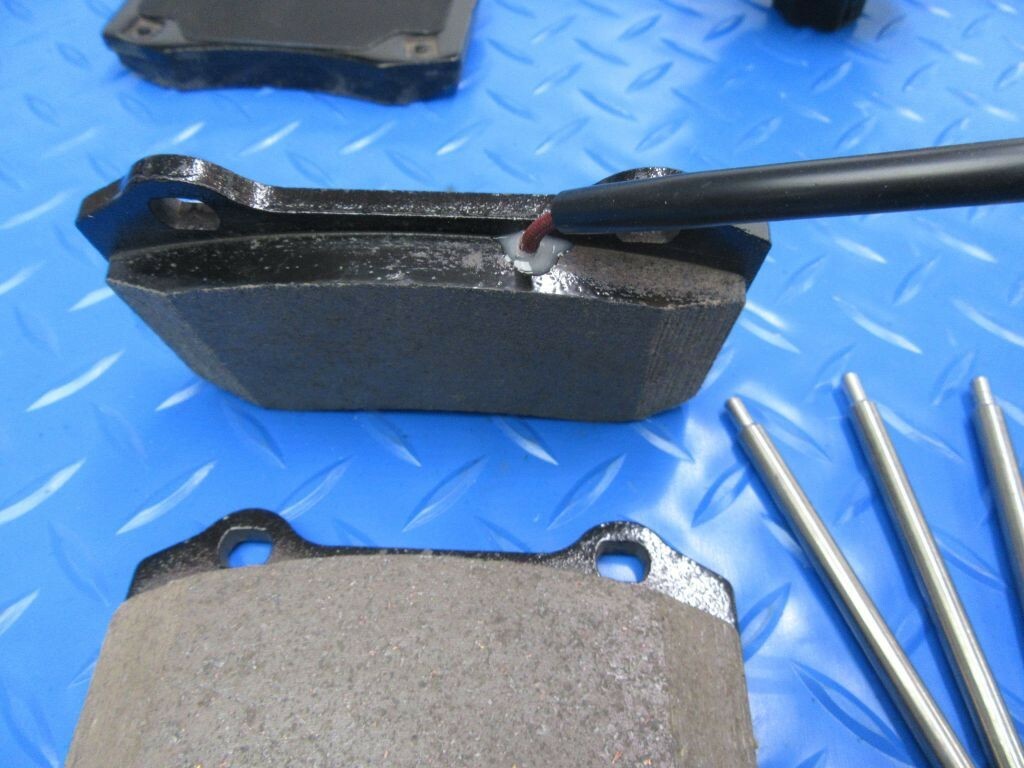Maserati Ghibli S Sq4 Quattroporte rear brake pads + oil filter TopEuro #7792
