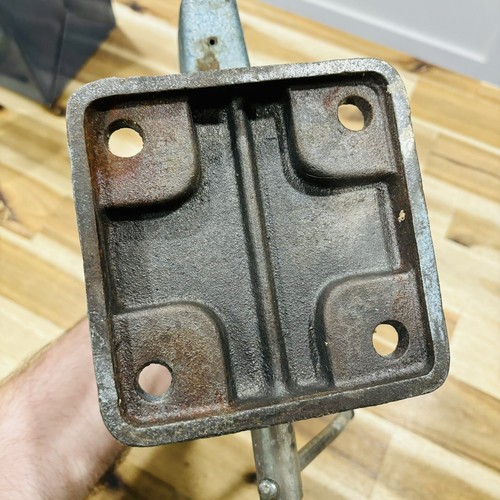 Wilton Utility Bench Anvil Swivel Vise 4" Jaw Width 4" Jaw Opening 8” Tall - Picture 10 of 12