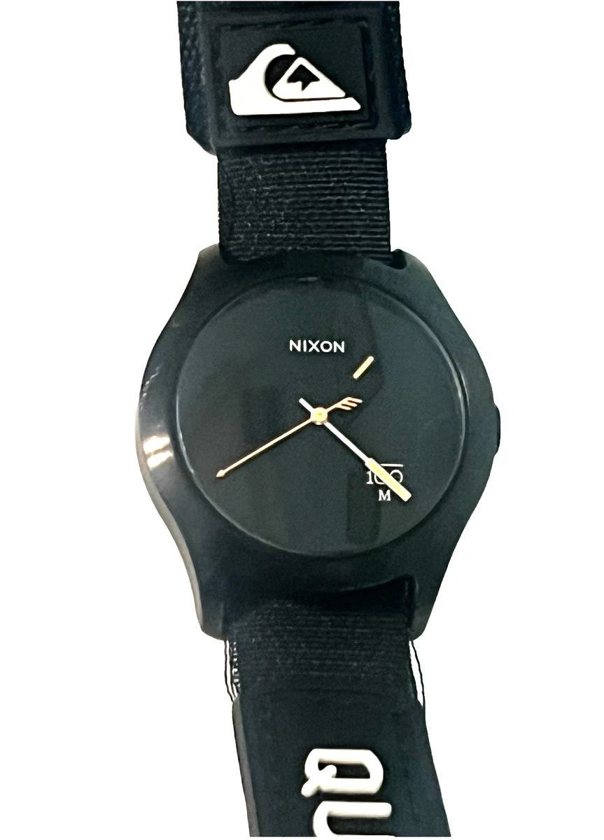 Montre nixon 2025 vintage
