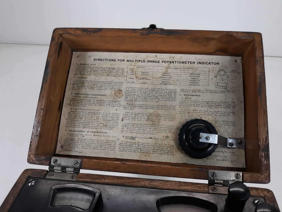 Leeds & Northrup 389171 Portable Potentiometer Indicator in Wood Case - Image 3 of 4