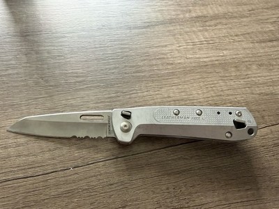 Leatherman FREE K2