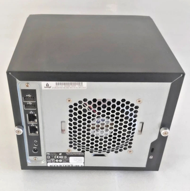 Iomega StorCenter ix4-200d 4-Bay NAS 4TB Support Per Bay - No HDD with PSU - Image 4 of 4