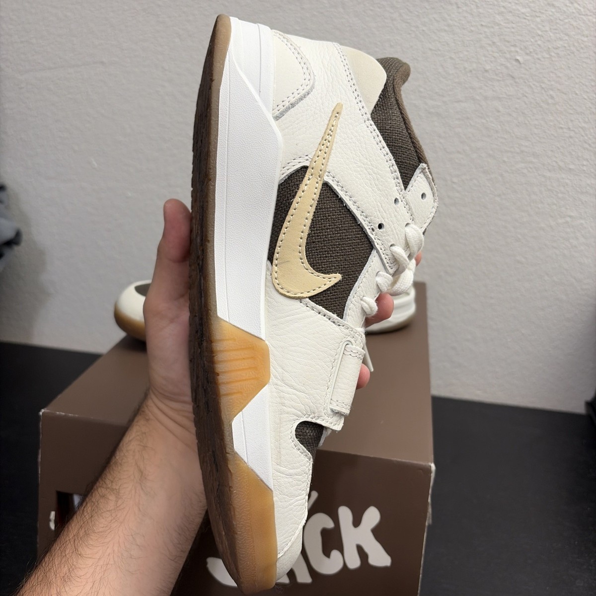 Size 9 - Travis Scott x Jordan Jumpman Jack TR Sail (FZ8117-100