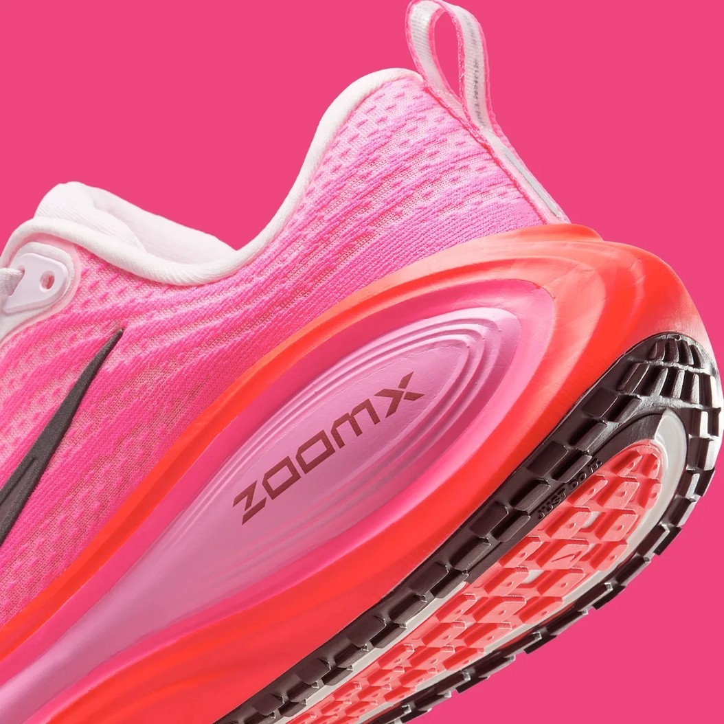 DS Nike Wmns Vomero Plus 'Hyper Pink' Mesh HV8154-604 Running