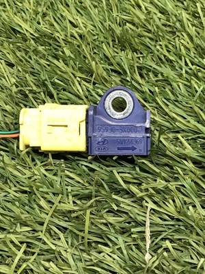   2013 KIA RIO SENSOR PN:95930-3X000 OEM