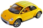 AutoArt 1 18 Volkswagen New Beetle Dune Yellow Diecast Model Car Boxed Collector