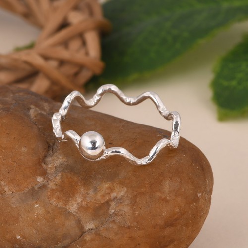 925 Sterling Silver Wavy Eternity Wave Unisex Ring New With Silver Ball Band - Picture 9 of 14