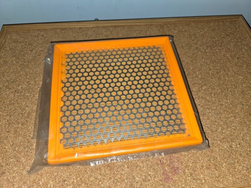 Jeep Grand Cherokee 3.0 09 - On Air Filter. Genuine 04861688AB - Picture 2 of 2