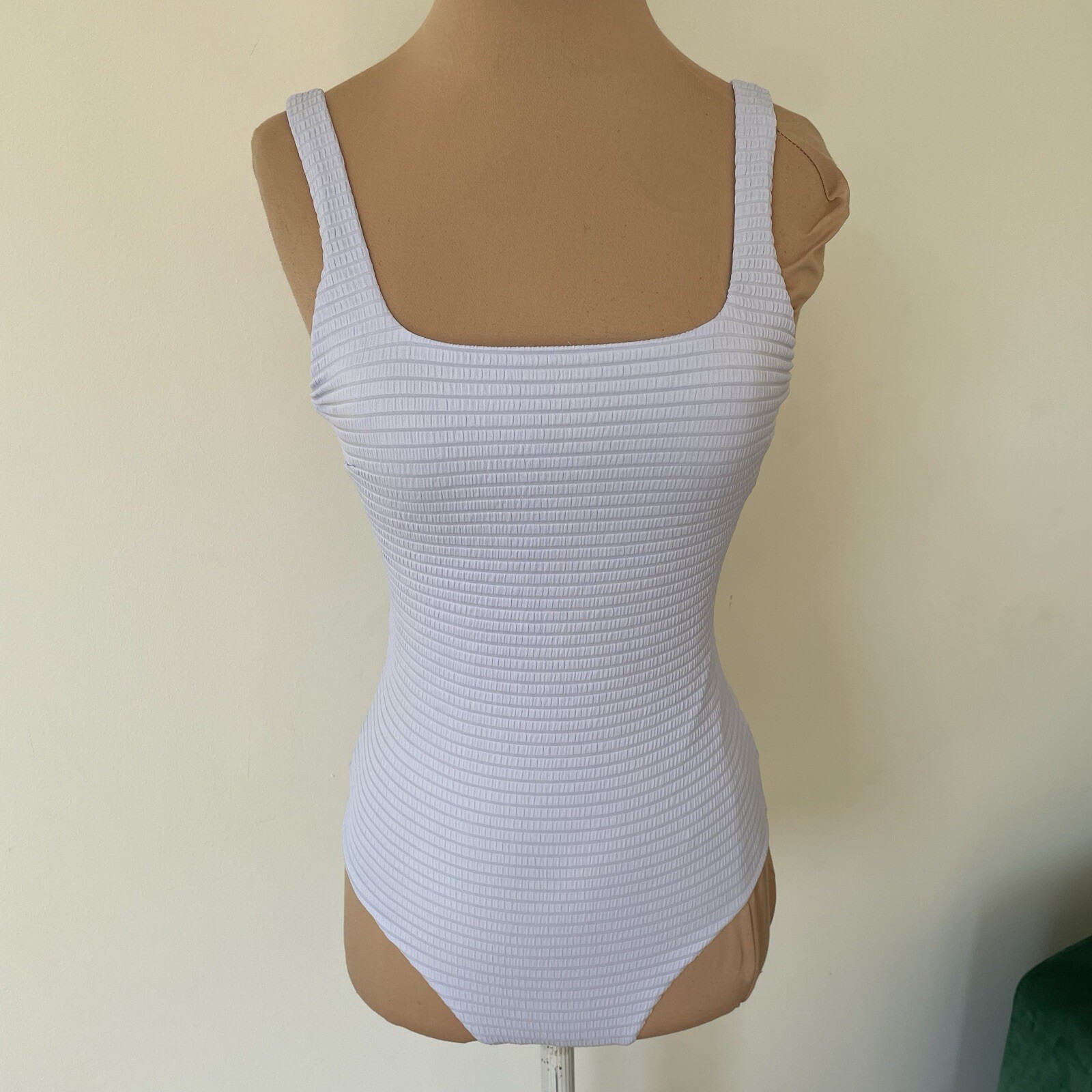 Lululemon Waterside Square-Neck Hyper Stripe Past… - image 8