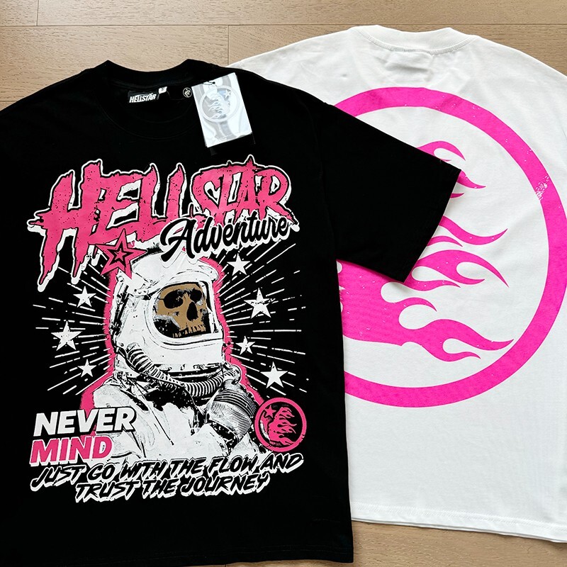 Mens Hell Studios star Skeleton astronaut printed Tee short