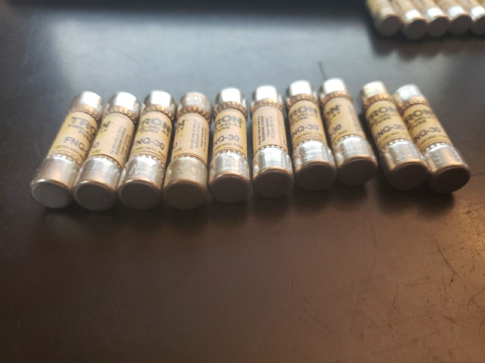 10 New Bussmann FNQ30 Amp Fuses 600 Volt eBay