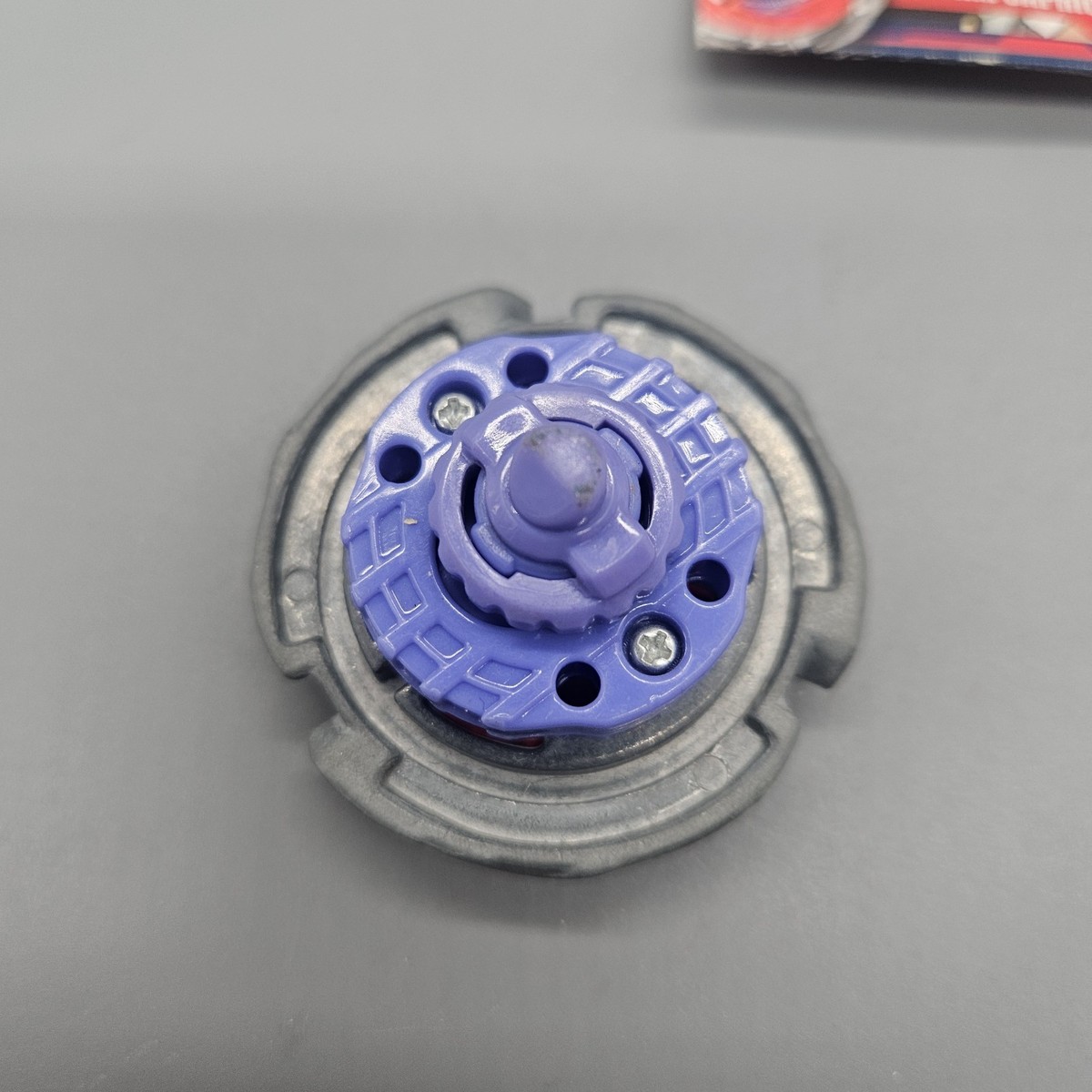 Storm Capricorn M145Q BB-50 Beyblade HASBRO METAL FUSION Orange