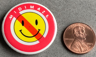 1987 vintage MIDI MAZE atari st computer video game BUTTON promo Faceball 2000