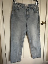 Women  s Abercrombie And Fitch The Ankle Straight Ultra High Rise Jean Size 32
