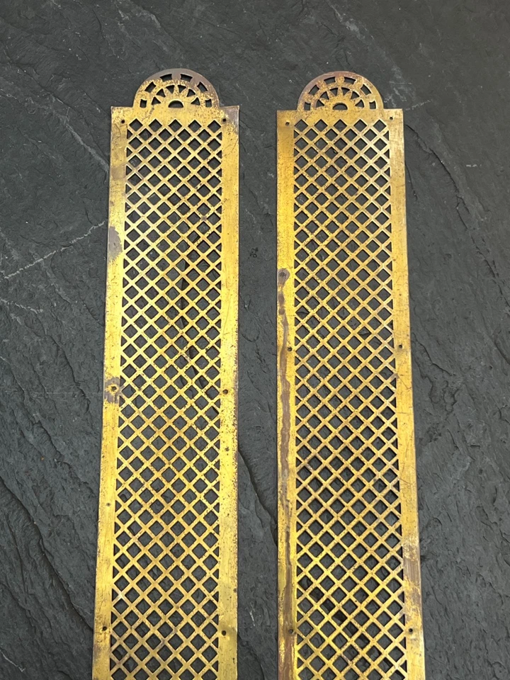 GRANDE PAIRE DE PLAQUES DE PROPRETÉ DE PORTE ANCIENNE LAITON XIXème 60cm/7cm(2) - Photo 3/4