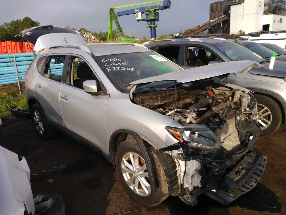 Medidor de velocímetro usado se adapta a: Nissan Rogue Cluster 2015 VIN 5 primer dígito construido en EE. UU. Foto 4 de 4