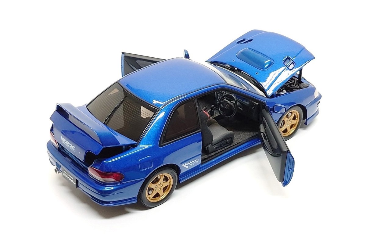 オートアート　インプレッサ　WRX STI Version 1/18 Amazon.co.jp: 【込】オートアート 1/18 スバル インプレッサ