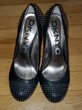 DKNY DONNA KARAN 8.5 Black Leather Studded Rounded Toe Pumps High Heels