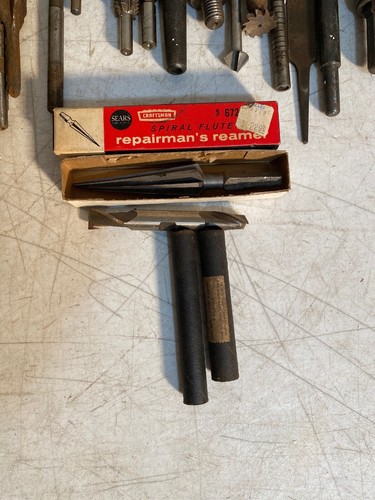 Set of High Machinist Speed Steel Taps,Straight & spiral Flute, Double end mill - Afbeelding 5 van 12