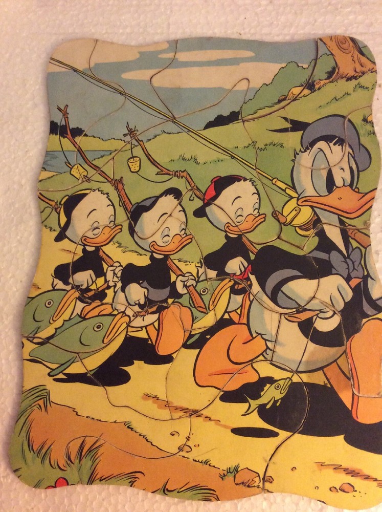 Vintage Walt Disney Donald Duck Fishing Jigsaw Puzzle, Rare