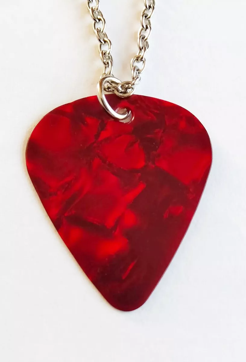 Eddie Munson Guitar Pick Necklace Hellfire Club Stranger Season 4  Peripheral Heart Jewelry Cosplay Prop Fans