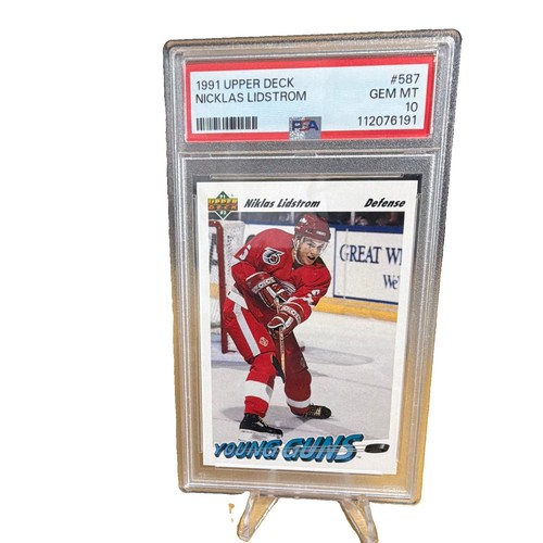 Upper Deck 1991-92 Young Guns Nicklas Lidstrom #587 Red Wings UD Holo PSA 10