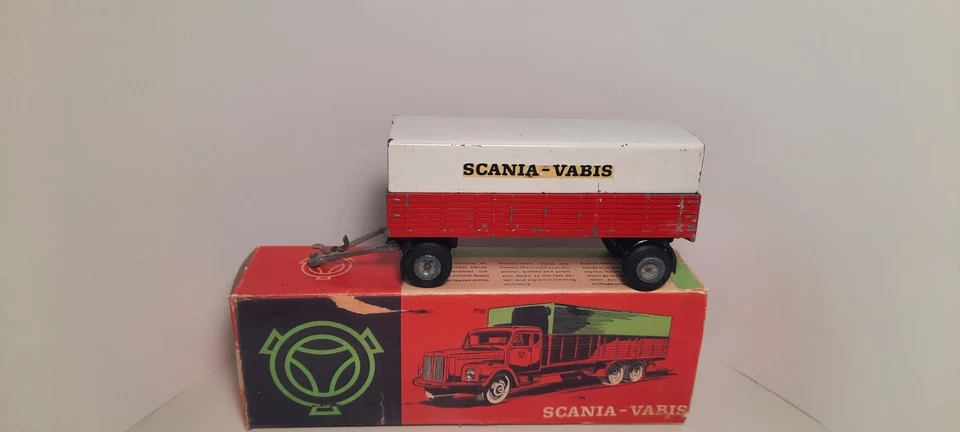 REMOLQUE TEKNO OF DINAMARCA PARA CAMIÓN 451 SCANIA VABIS CON TOLDO caja roja 1/43 Foto 3 de 4