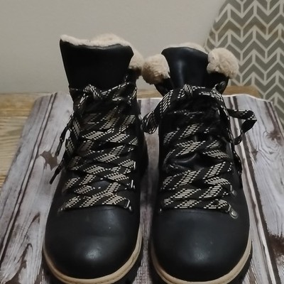 Black Faux Fur Lined Lace-Up Ankle Hiking Boots Round Toe Time Tru US 9