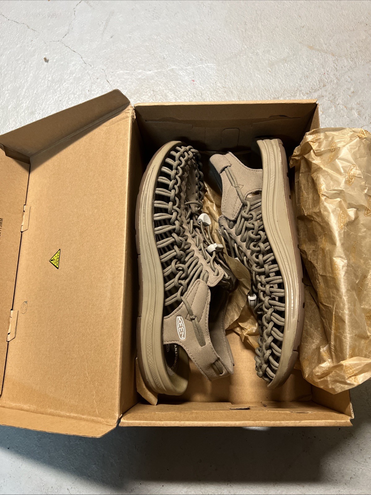 SANDALI KEEN UOMO UNEK WATER TAGLIA US 10 Timberwolf Plaza Taupe