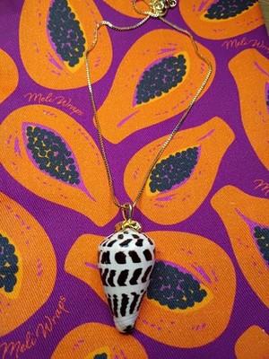 Gorgeous Rare Large Hebrew Cone Snail Shell With 14k Gold Fill Flower Top &Chain
