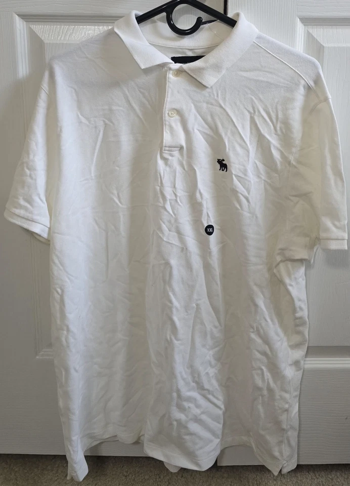 NWT Men's XXL White Abercrombie & Fitch Moose Stretch Polo Shirt - Image 2 of 4
