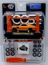 M2 1970 Ford Mustang Foose Gambler 514 Orange R43 Model Kit 164 New